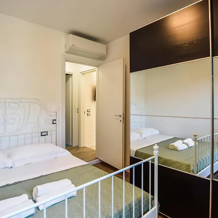 Apartment 4 Bedroom Awesome In Cervia